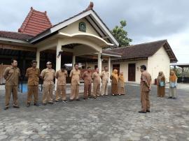 Apel Pagi Pamong Kalurahan Wunung Senin, 28 September 2026